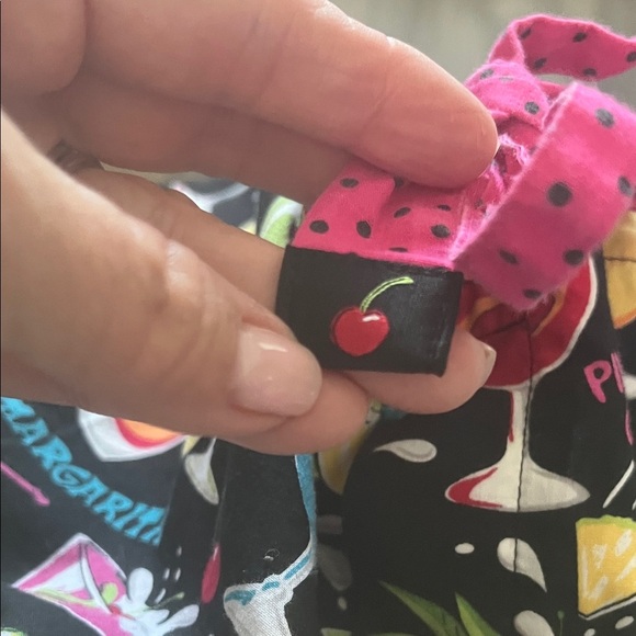 Nick & Nora Colorful Cocktail Print Pajama capris bottoms size medium - Picture 10 of 10